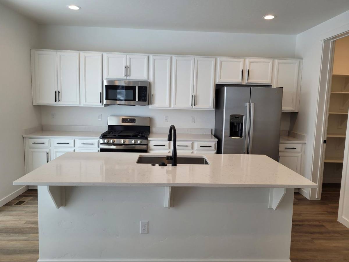 House for rent at 20063 Pappys Place, Caldwell, ID 83605