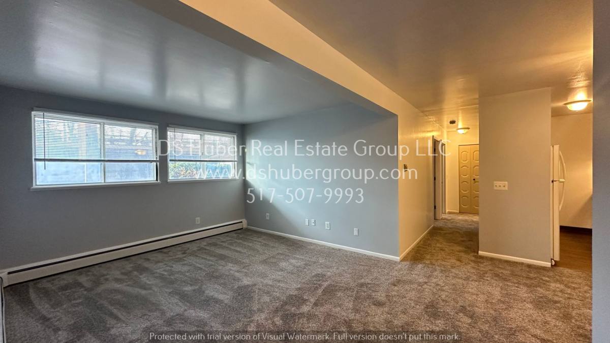 Apartment for rent at 1016 E Greenlawn #3, Lansing, MI 48910