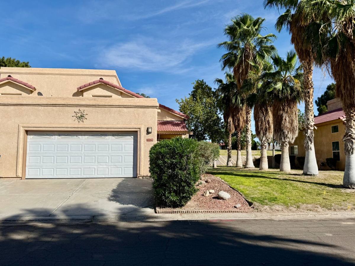 Condo for rent at 10685 S Calle Raquel, Yuma, AZ 85367