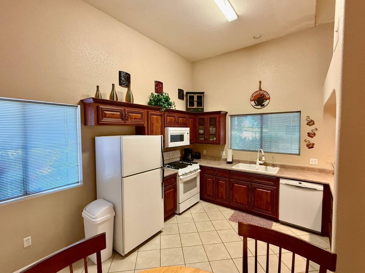Condo for rent at 10685 S Calle Raquel, Yuma, AZ 85367