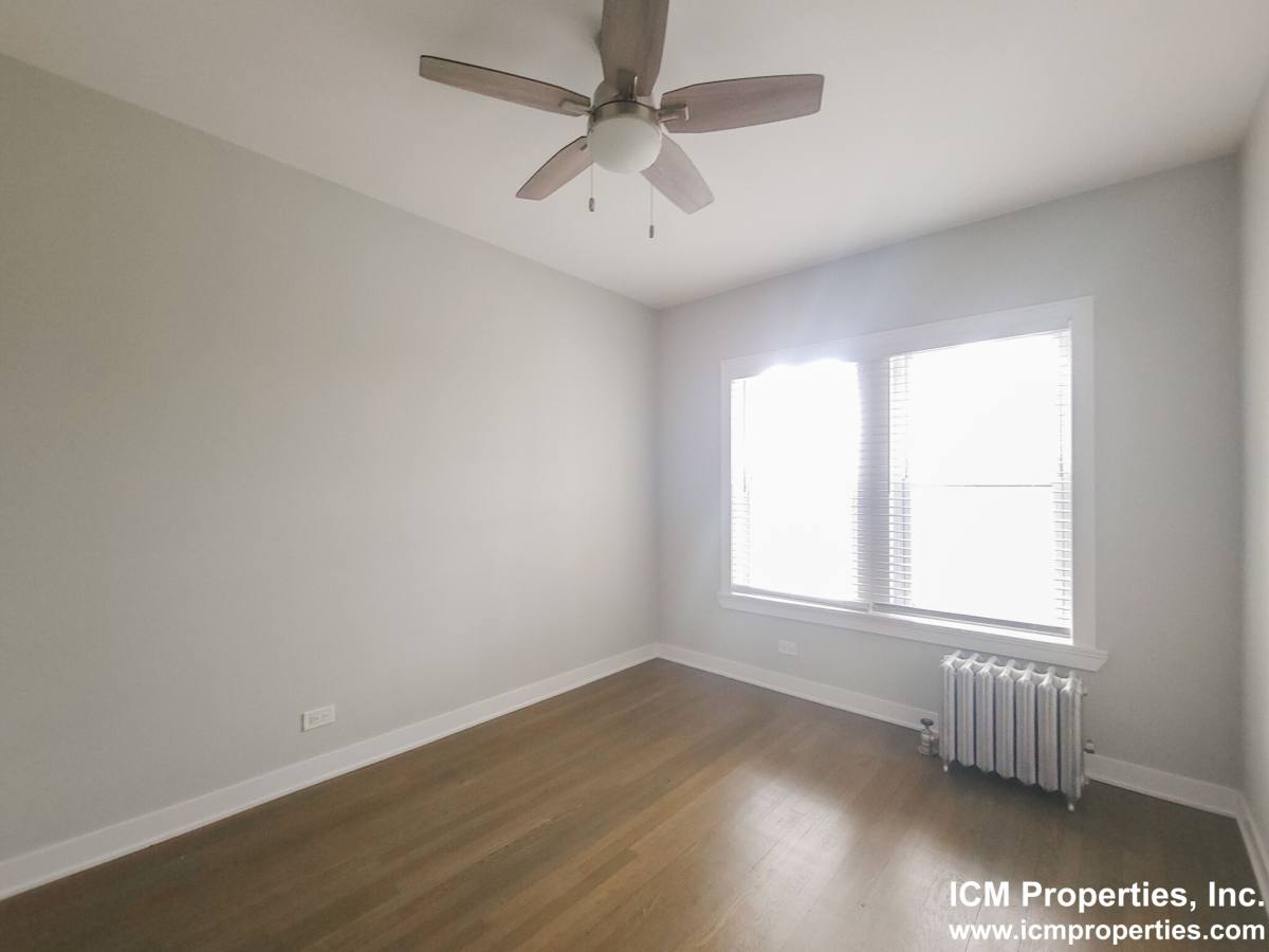 Apartment for rent at 1825 W Foster Ave #3, Chicago, IL 60640