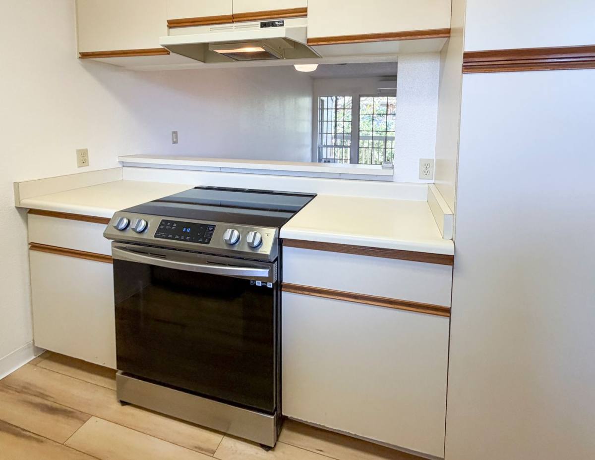 Condo for rent at 140 Uwapo Rd, 19-203, Kihei, HI 96753