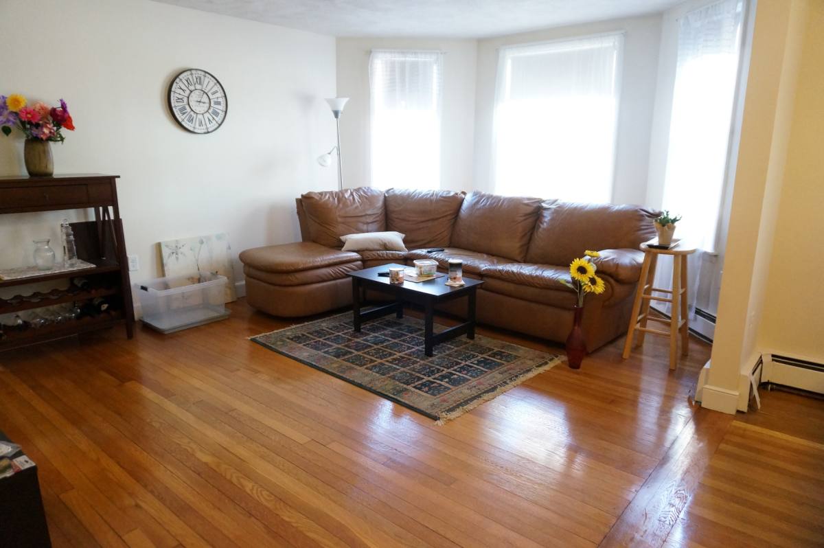 Apartment for rent at 312 Tappan St #8, Brookline, MA 02446