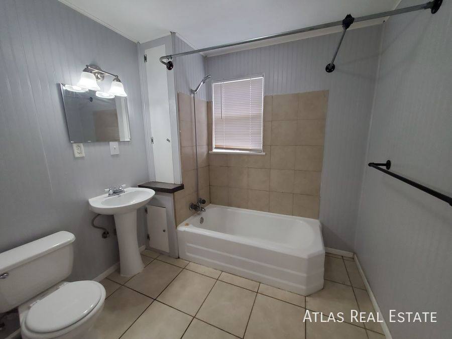 Apartment for rent at 2130 5th Ave, Greeley, CO 80631