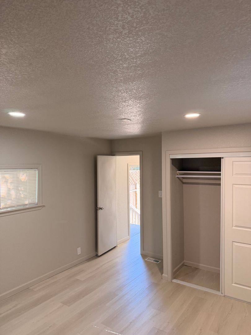 Apartment for rent at 8710 Franklin St, Windsor, CA 95492