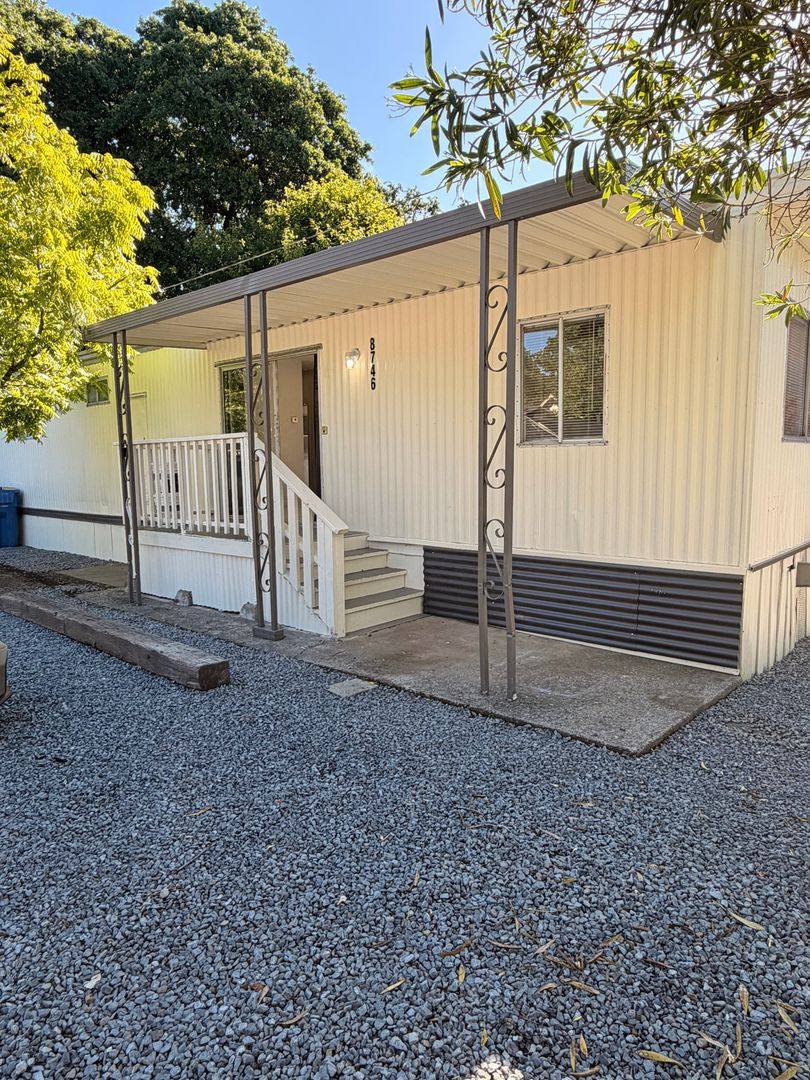 Apartment for rent at 8710 Franklin St, Windsor, CA 95492