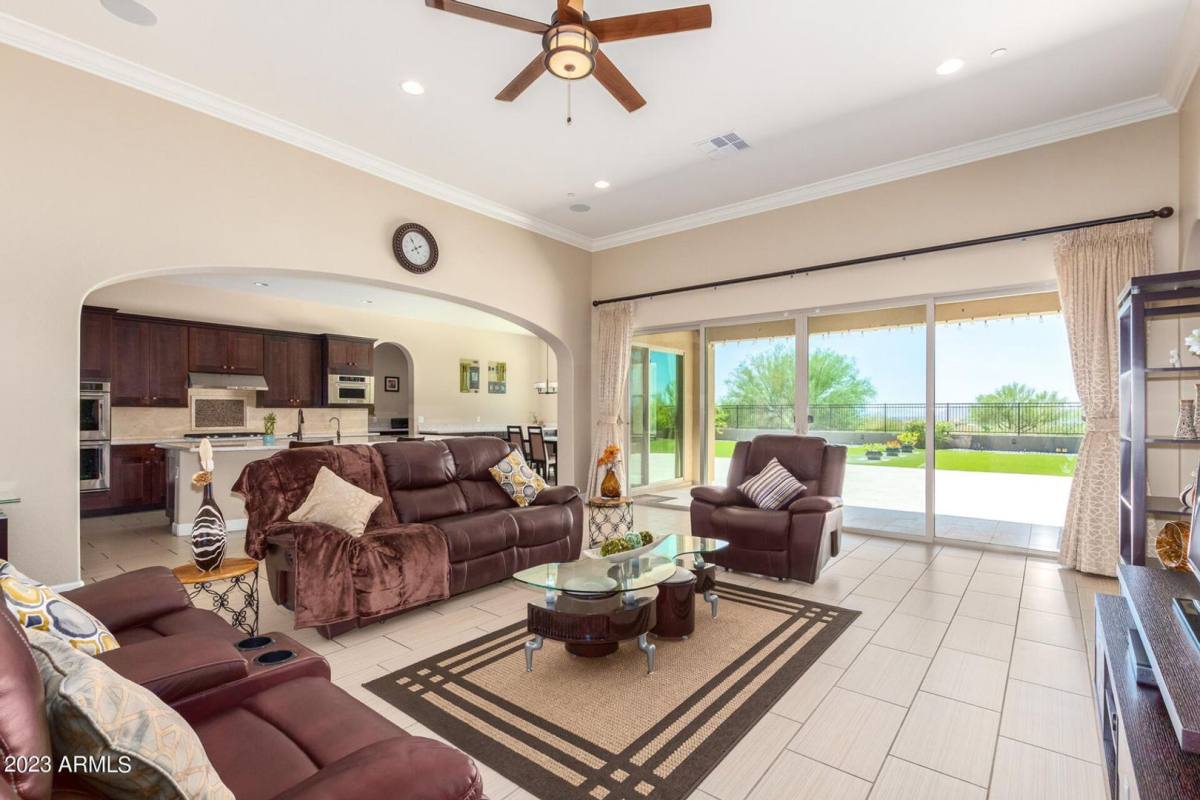 House for rent at 10924 N 136th Place, Scottsdale, AZ 85259