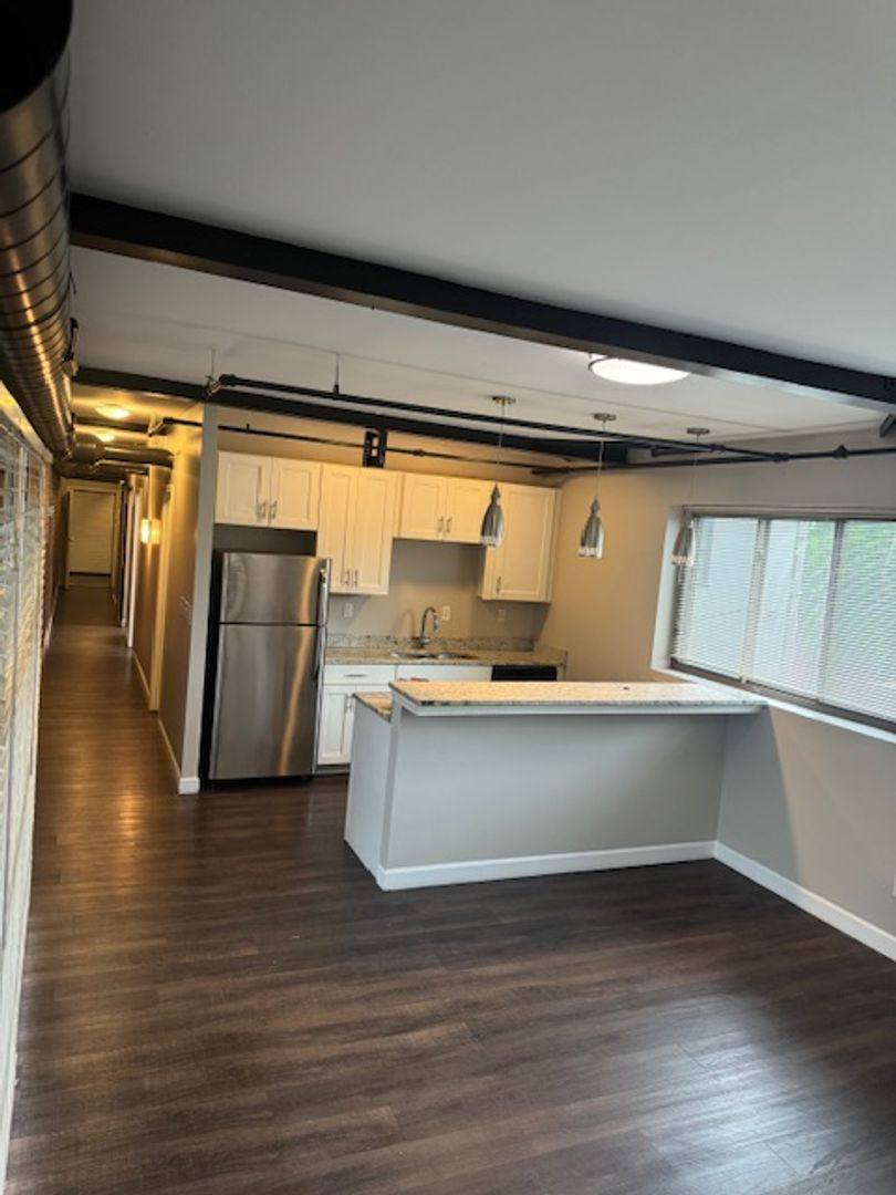 Apartment for rent at 1917 Rutger St, Saint Louis, MO 63104