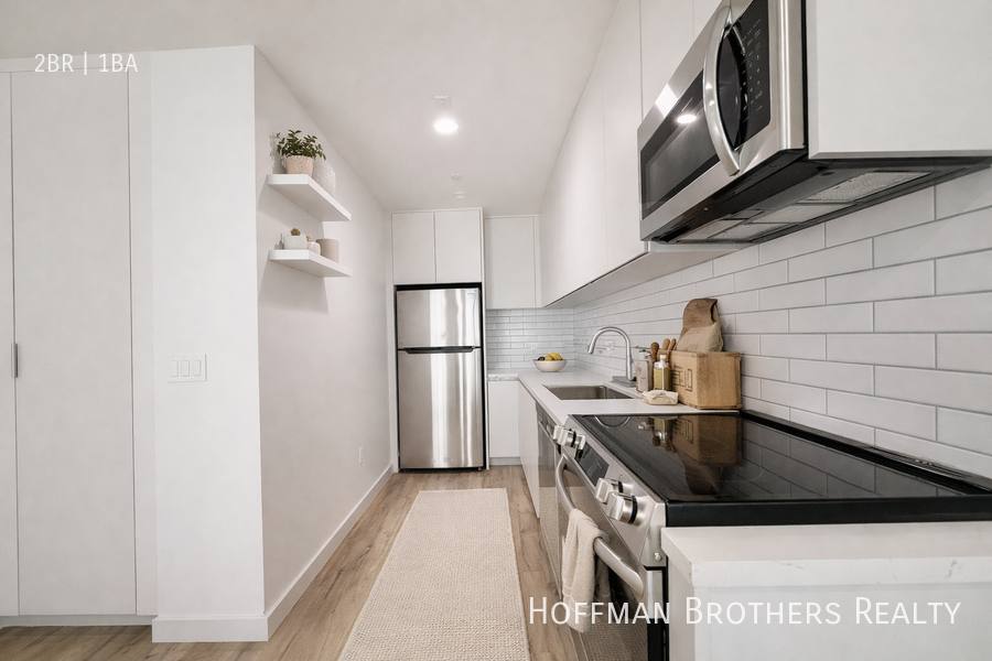 Apartment for rent at 1240 Magnolia Ave #103, Los Angeles, CA 90006