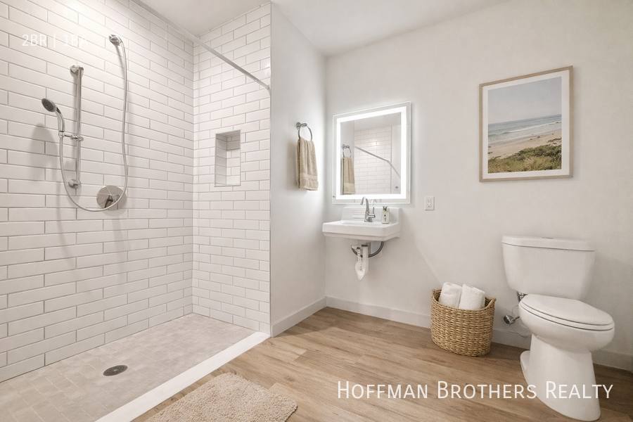 Apartment for rent at 1240 Magnolia Ave #103, Los Angeles, CA 90006