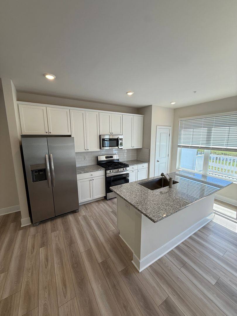 Townhouse for rent at 2104 Winterberry Lane, Cambridge, MD 21613