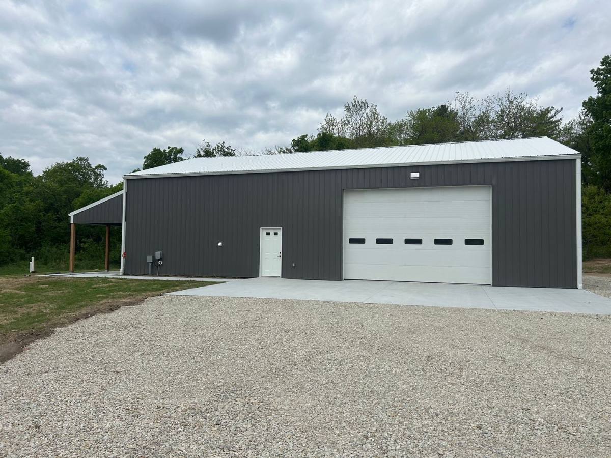 House for rent at 3398 Appleyard Rd, Wamego, KS 66547