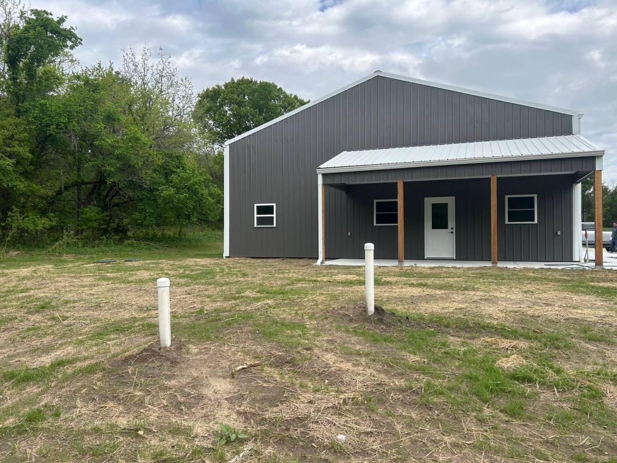House for rent at 3398 Appleyard Rd, Wamego, KS 66547