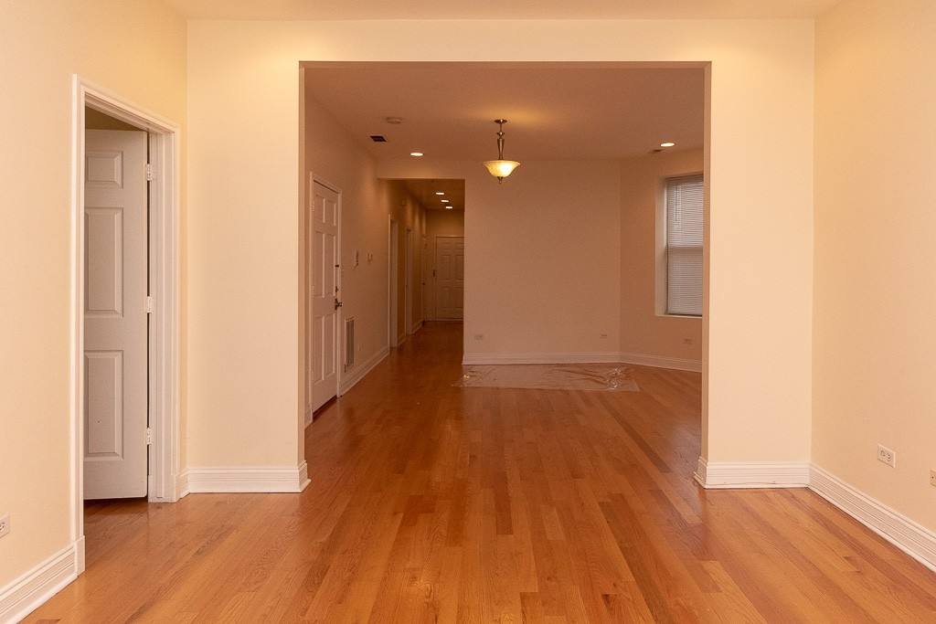 Apartment for rent at 2537 Kildare #4, Chicago, IL 60639
