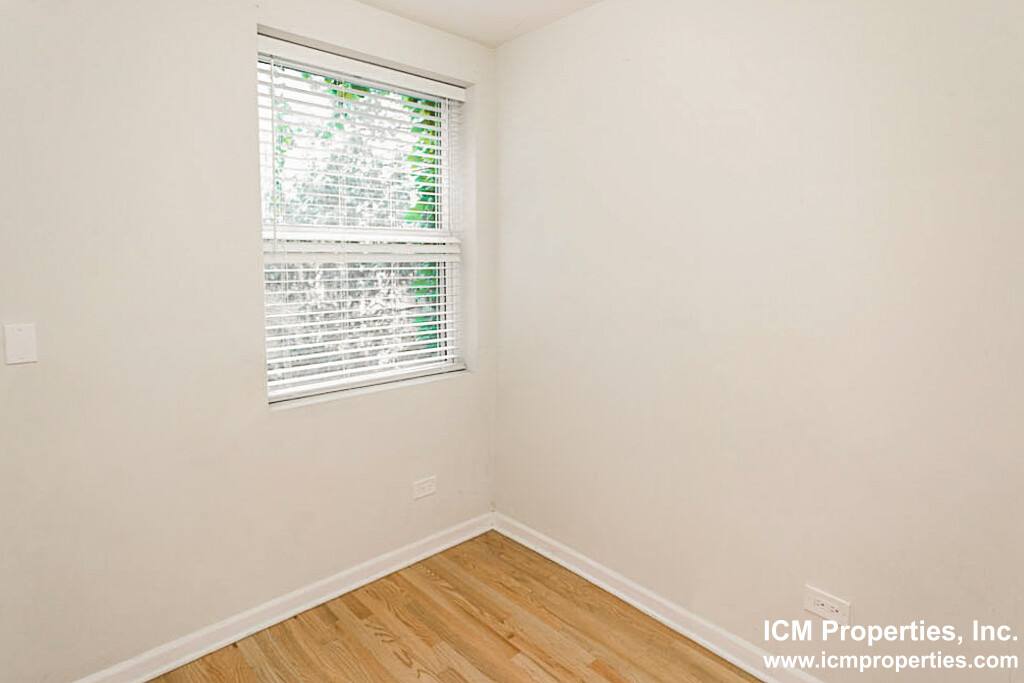 Apartment for rent at 2520 W Leland #B7, Chicago, IL 60625