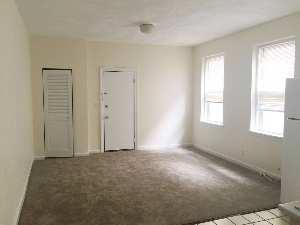 Apartment for rent at 1423 Commonwealth Ave #304, Brighton, MA 02135