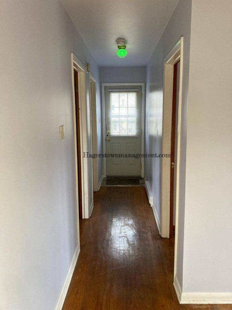 Apartment for rent at 807-811 Linwood, Hagerstown, MD 21740