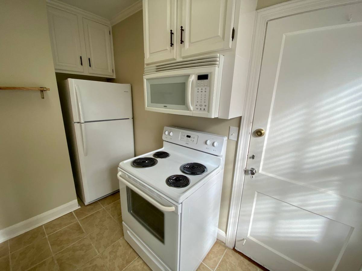 Condo for rent at 4103 Devine St #F8, Columbia, SC 29205