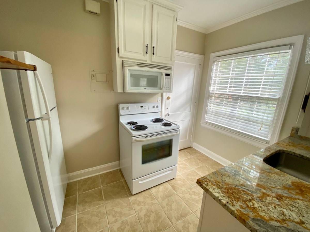 Condo for rent at 4103 Devine St #F8, Columbia, SC 29205