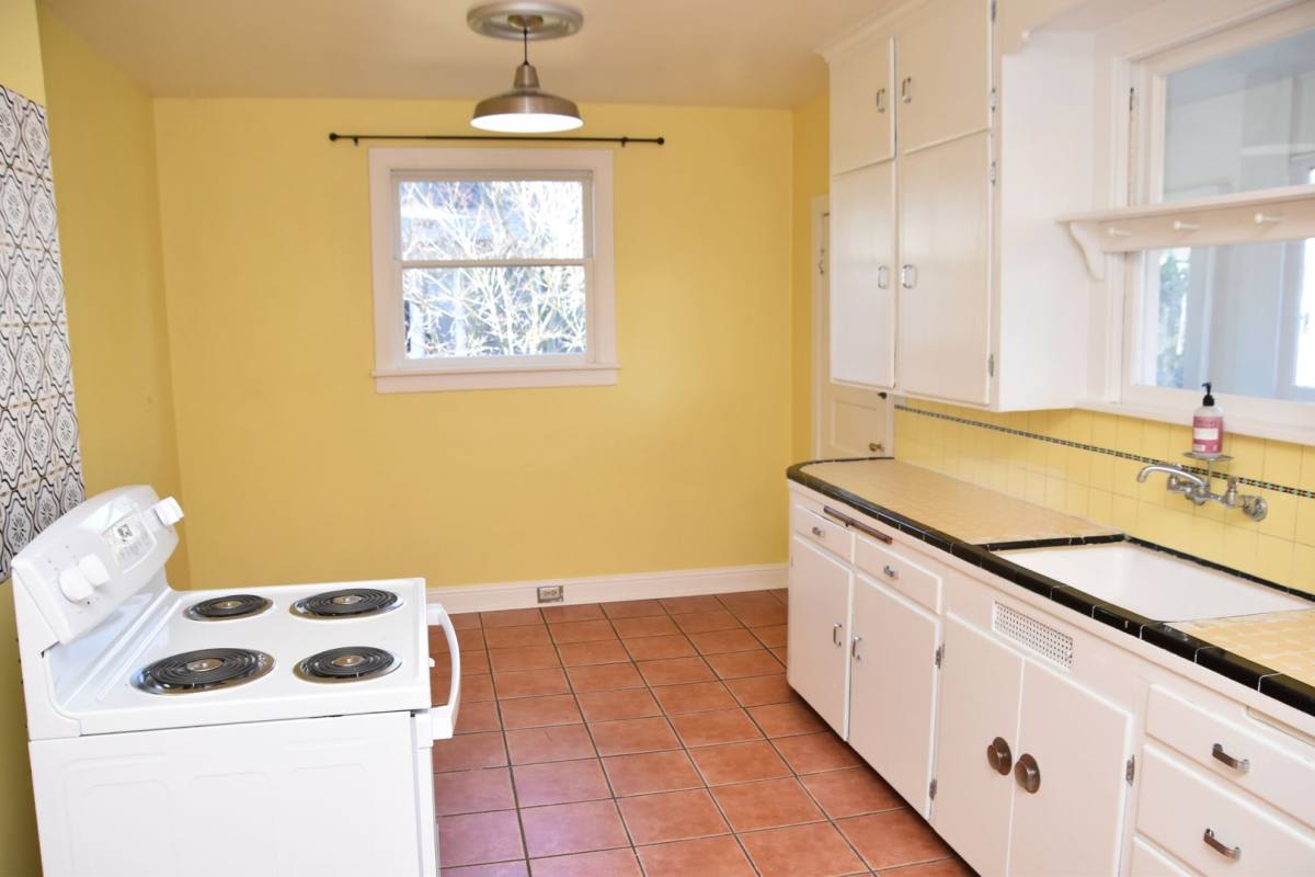 House for rent at 917 S M St, Tacoma, WA 98405
