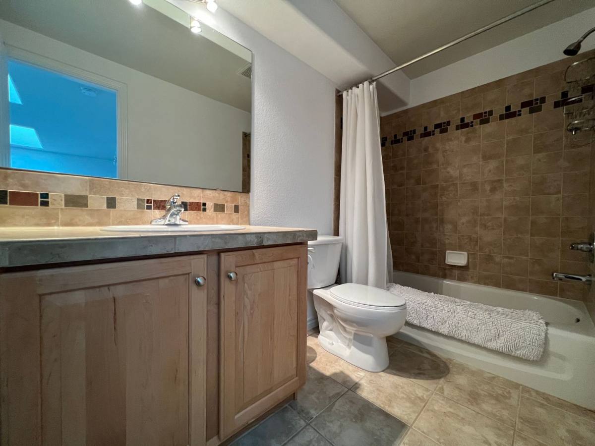 Townhouse for rent at 533 Laramie Blvd, Boulder, CO 80304