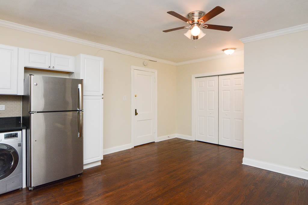 Apartment for rent at 3343 Marshfield #P803, Chicago, IL 60657