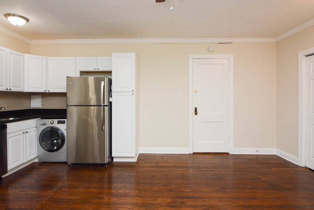 Apartment for rent at 3343 Marshfield #P803, Chicago, IL 60657
