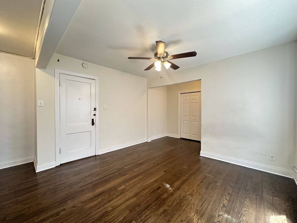 Apartment for rent at 3343 Marshfield #P604, Chicago, IL 60657