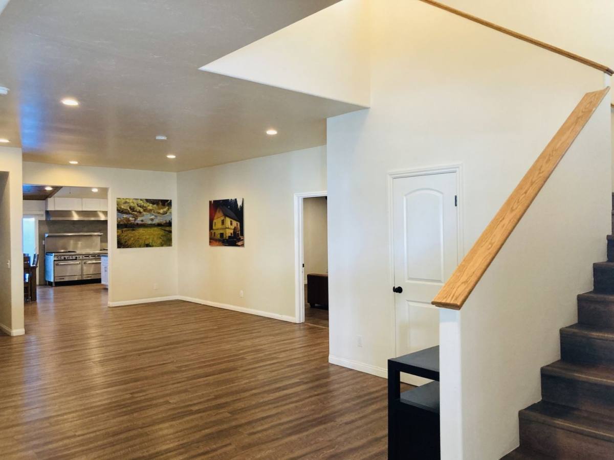 House for rent at 341 State Highway 173, Lake Arrowhead, CA 92352