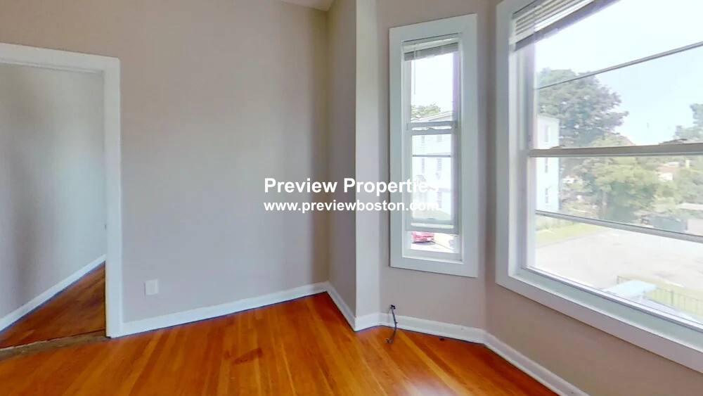 Apartment for rent at 121 George St #2P, Roxbury, MA 02119