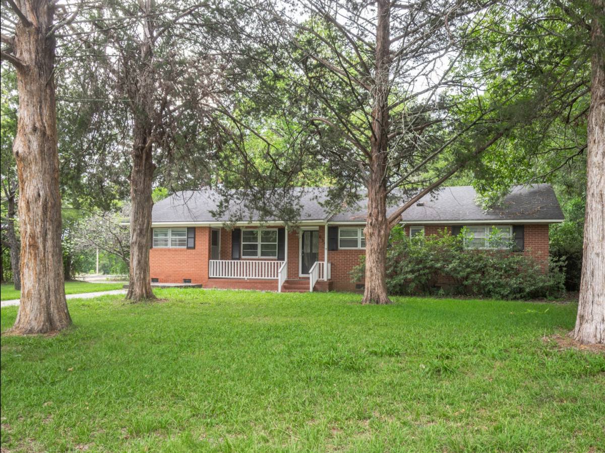 House for rent at 411 College Blvd, Statesboro, GA 30458