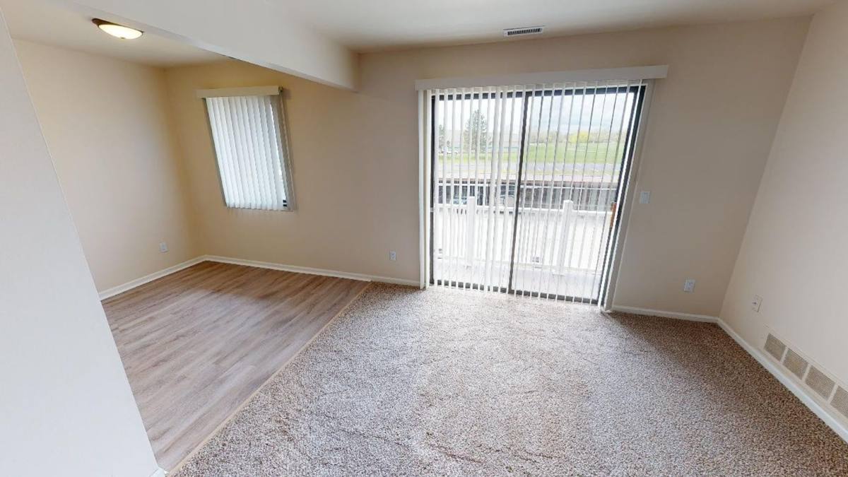 Apartment for rent at 35258 W 8 Mile, Farmington, MI 48335