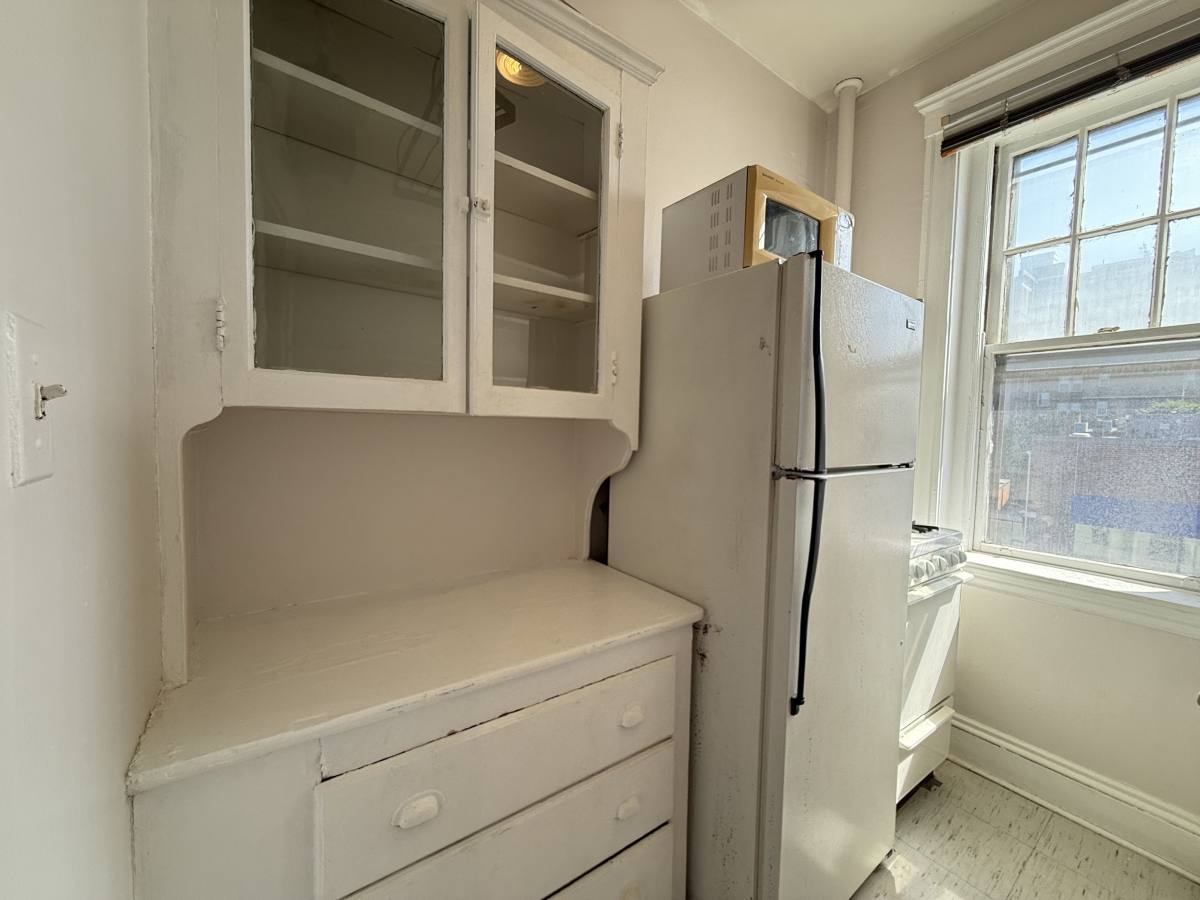 Apartment for rent at 1576 Commonwealth Ave #8, Brighton, MA 02135