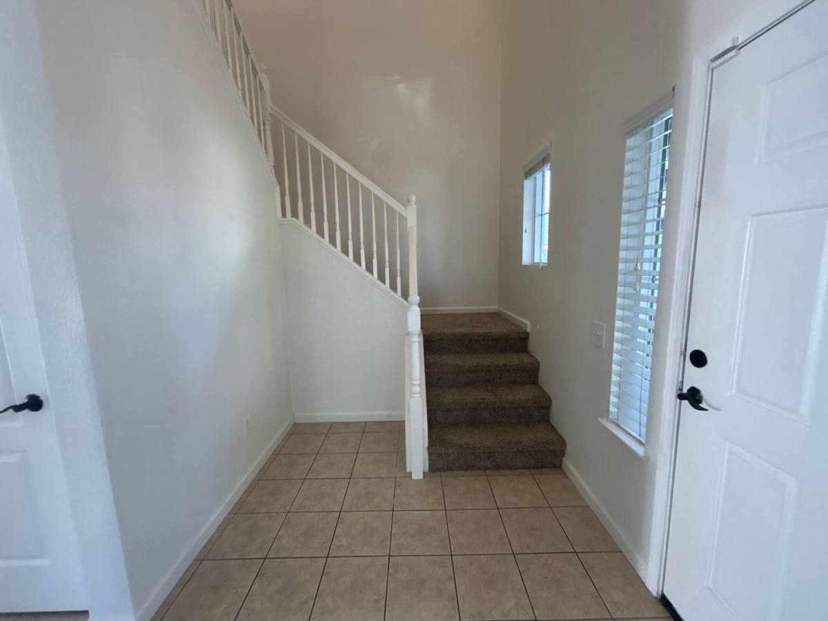 House for rent at 3293 Dewar Lane, Turlock, CA 95382
