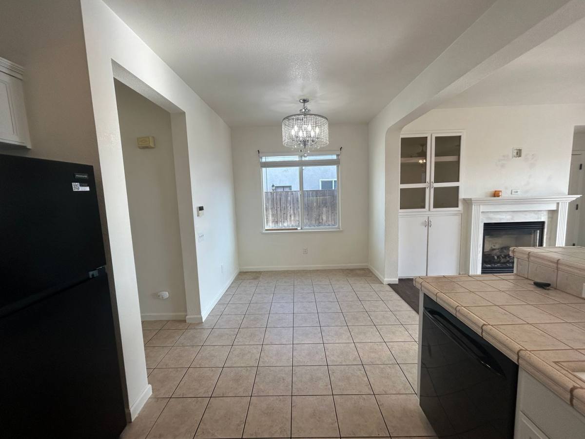 House for rent at 3293 Dewar Lane, Turlock, CA 95382