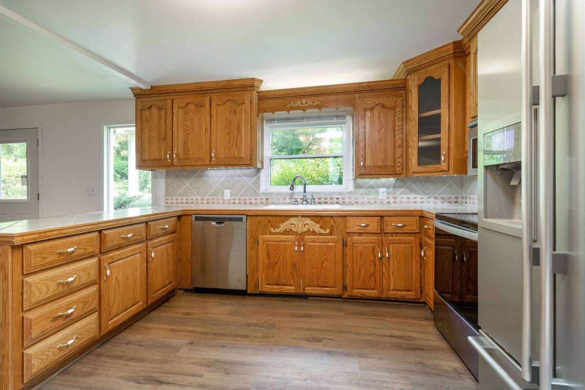 House for rent at 8669 Historic Highway 165, Hollister, MO 65672
