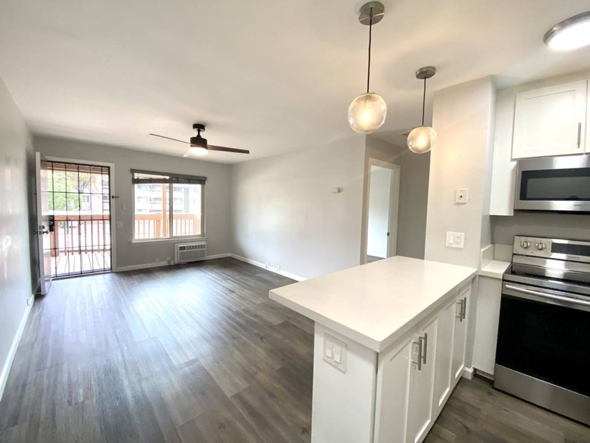 Apartment for rent at 6370 Rancho Mission Rd, San Diego, CA 92108
