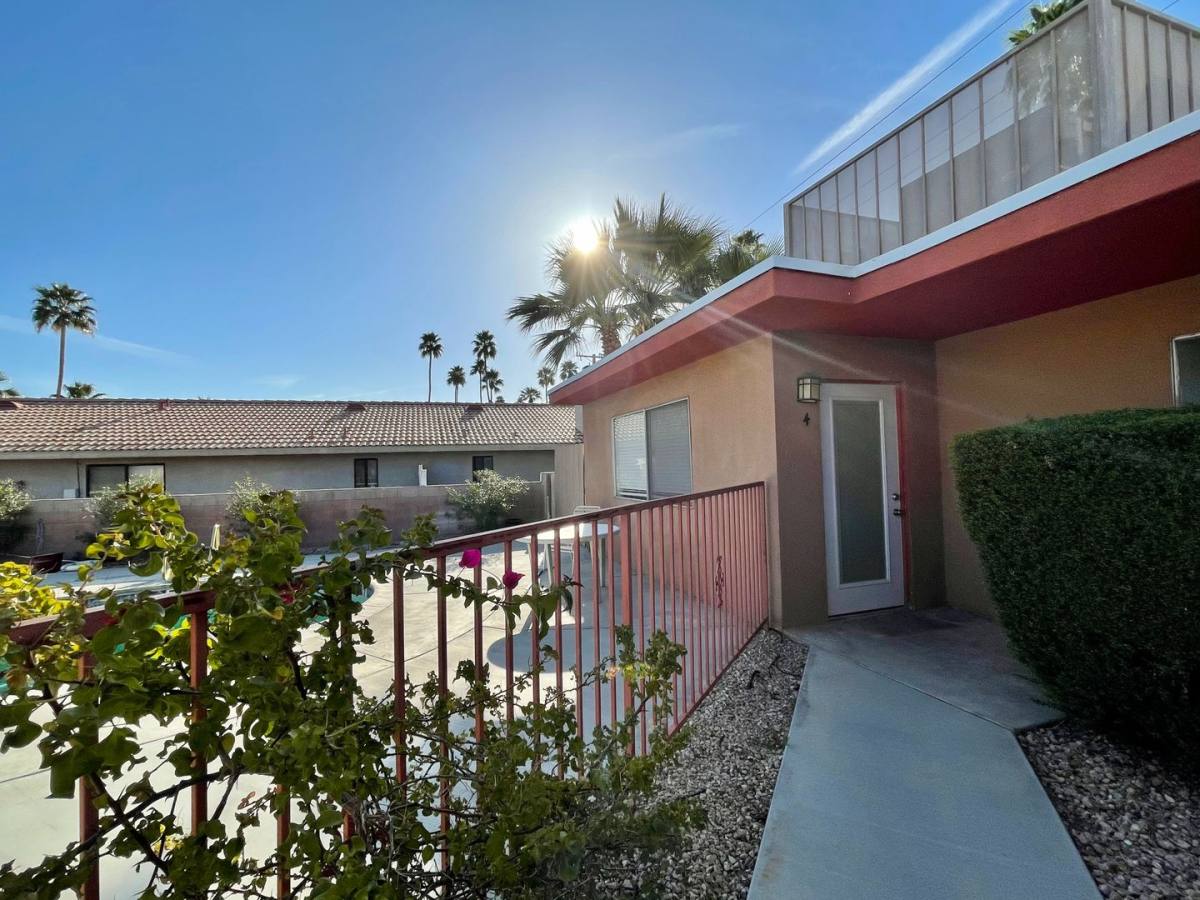Apartment for rent at 73555 Shadow Mountain Dr, Palm Desert, CA 92260
