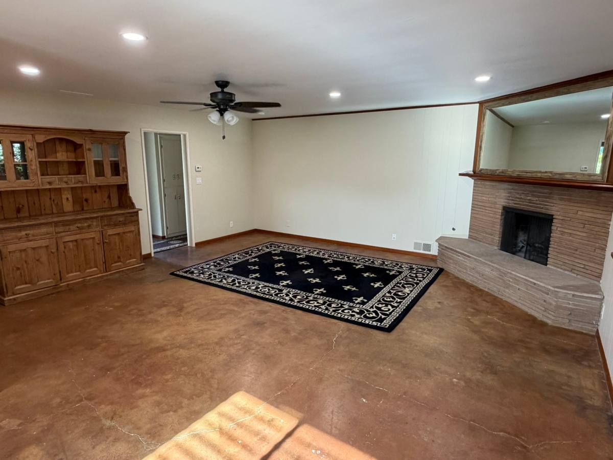 House for rent at 1722 Eucalyptus Dr, Solvang, CA 93463