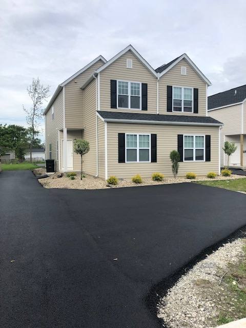 Townhouse for rent at 628 Davis St, Findlay, OH 45840