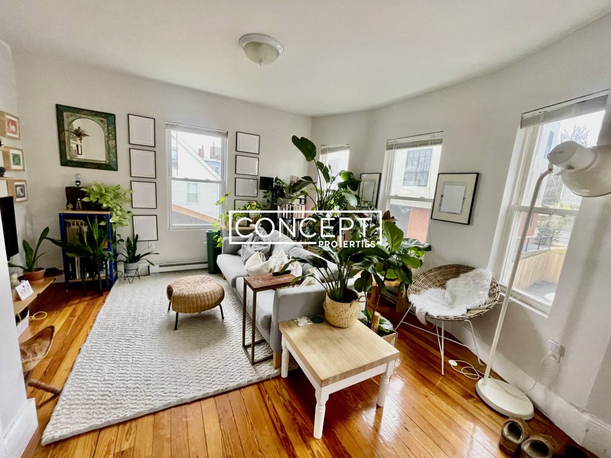 Apartment for rent at 7 A Smythe, Brookline, MA 02445