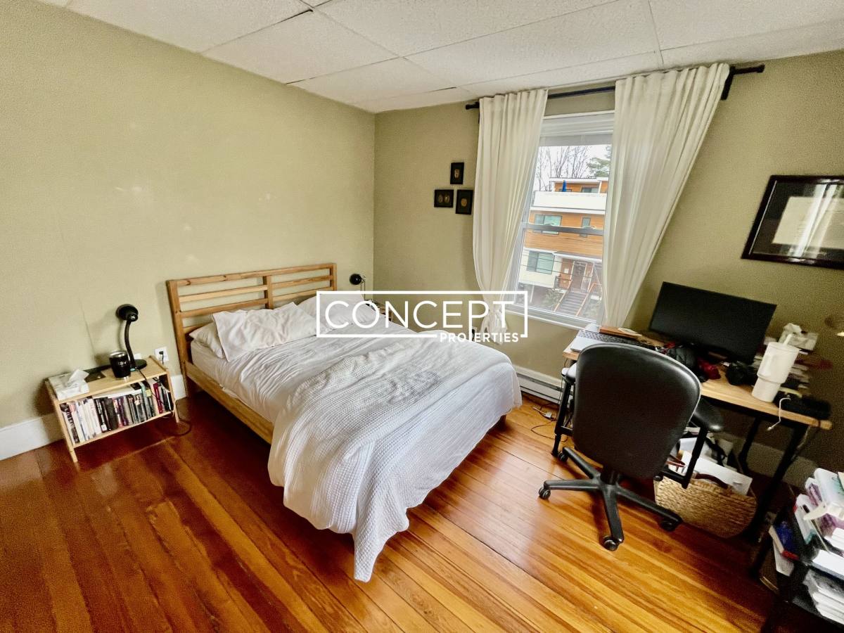 Apartment for rent at 7 A Smythe, Brookline, MA 02445