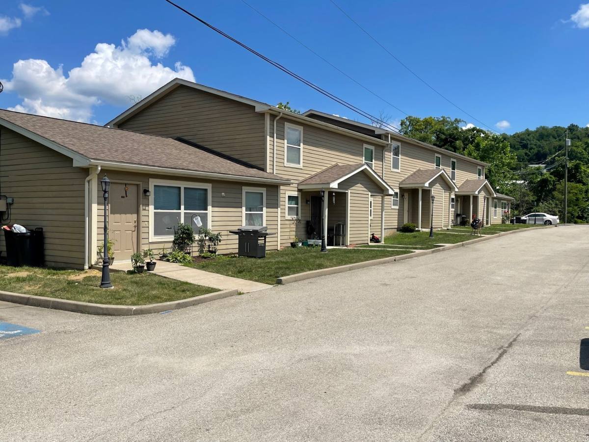 Townhouse for rent at 4004 Stone Path Lane, Morgantown, WV 26508
