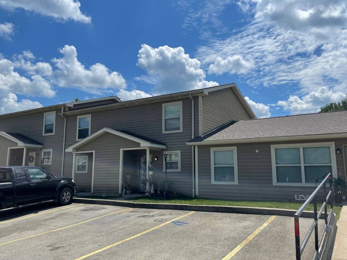 Townhouse for rent at 4004 Stone Path Lane, Morgantown, WV 26508
