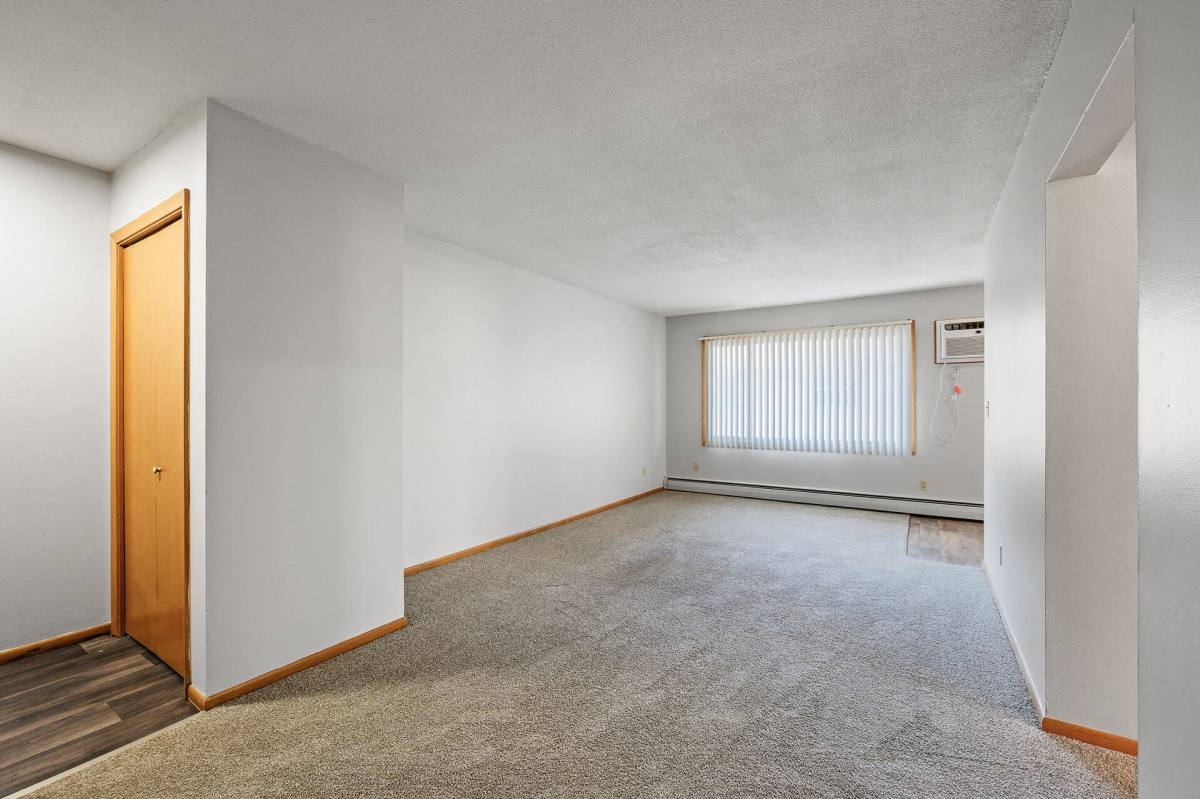 Apartment for rent at 2244 Minnehaha Ave E, Saint Paul, MN 55119
