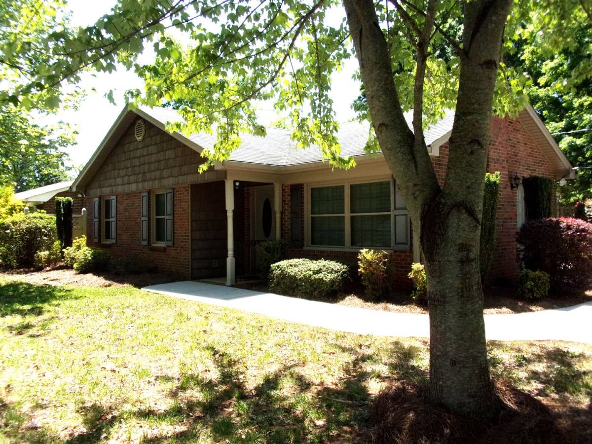 House for rent at 522 N Jones Ave, Rock Hill, SC 29730
