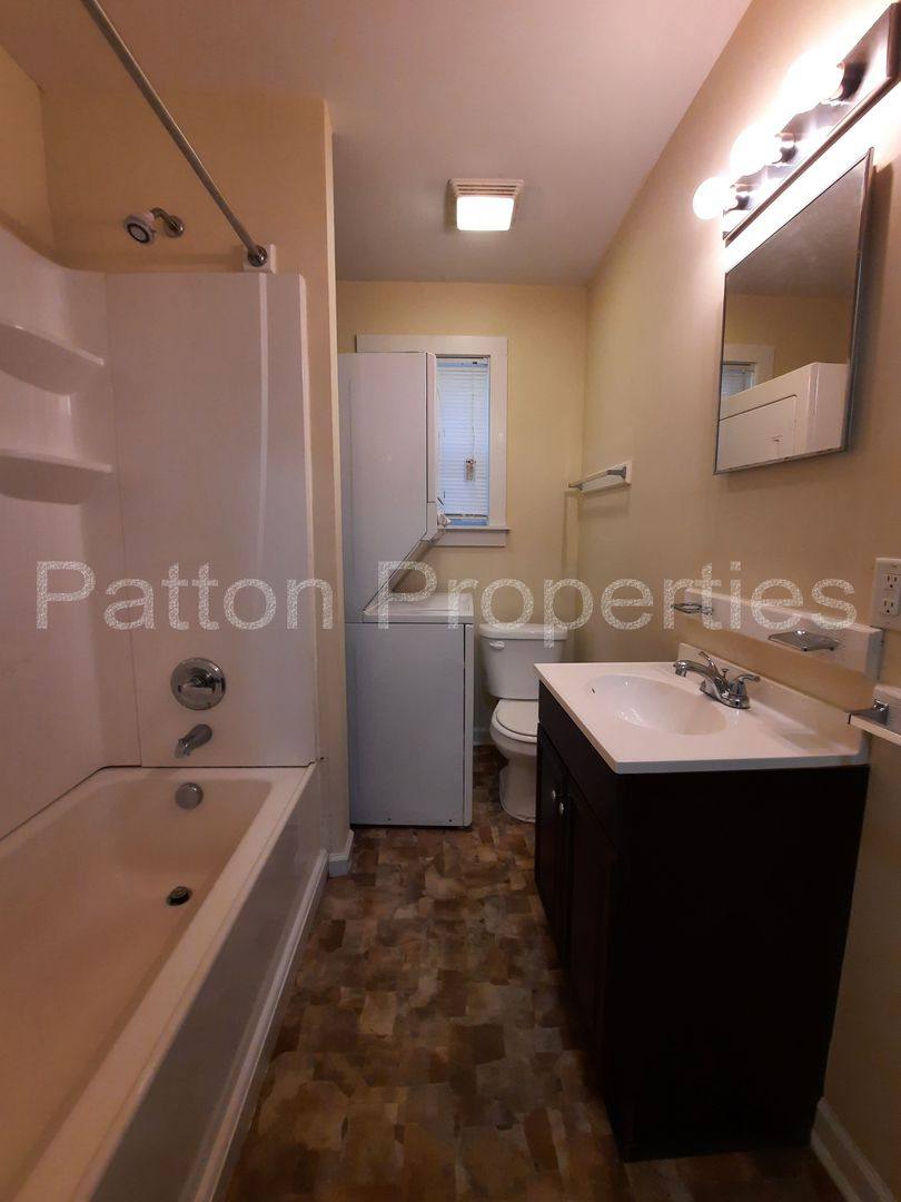 House for rent at 902 Pine St, Columbia, SC 29205