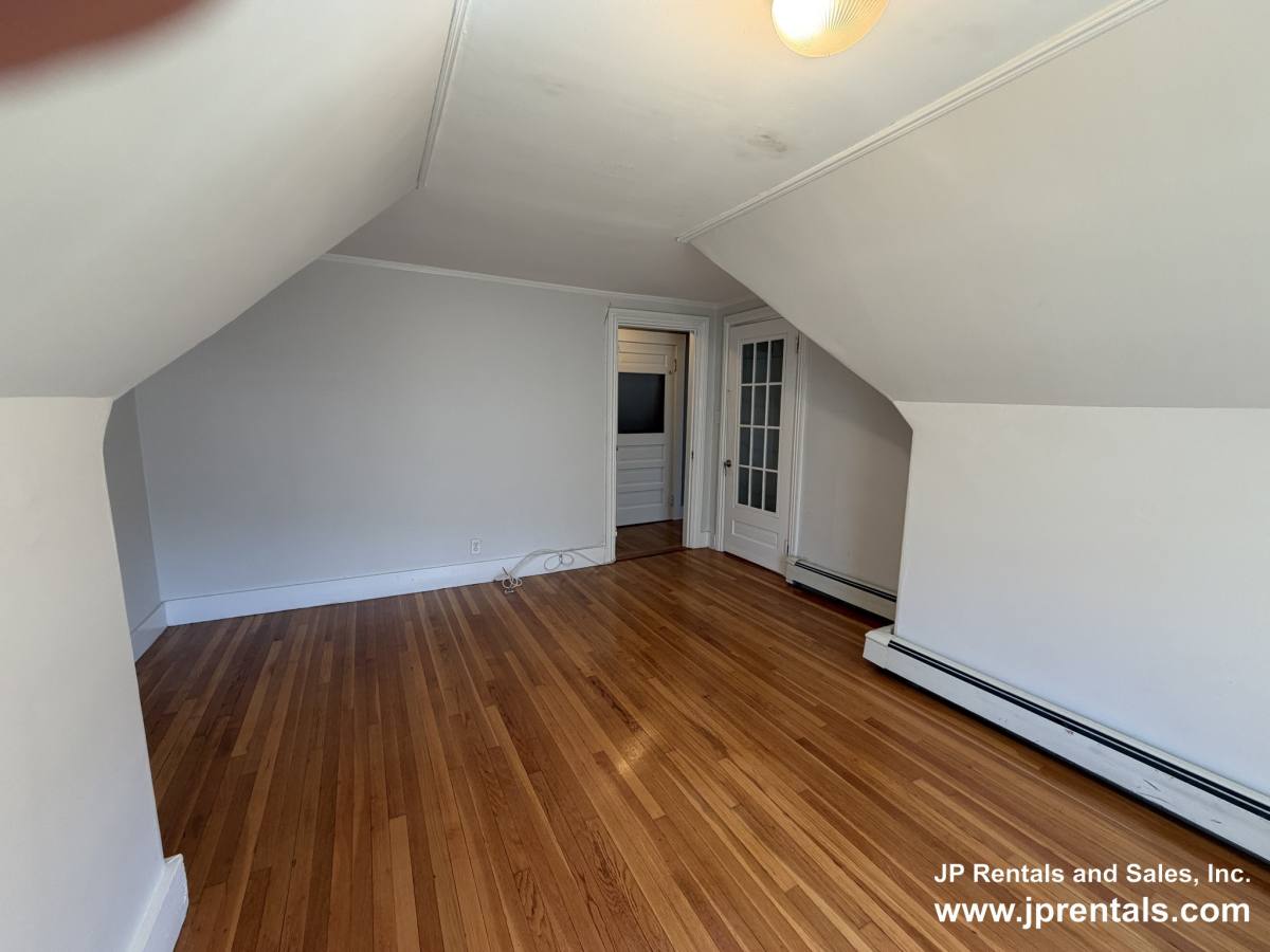 Apartment for rent at 36 Pierce St #3, Hyde Park, MA 02136