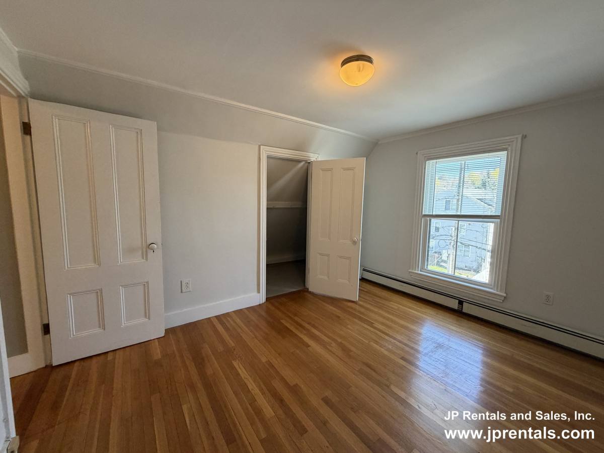 Apartment for rent at 36 Pierce St #3, Hyde Park, MA 02136
