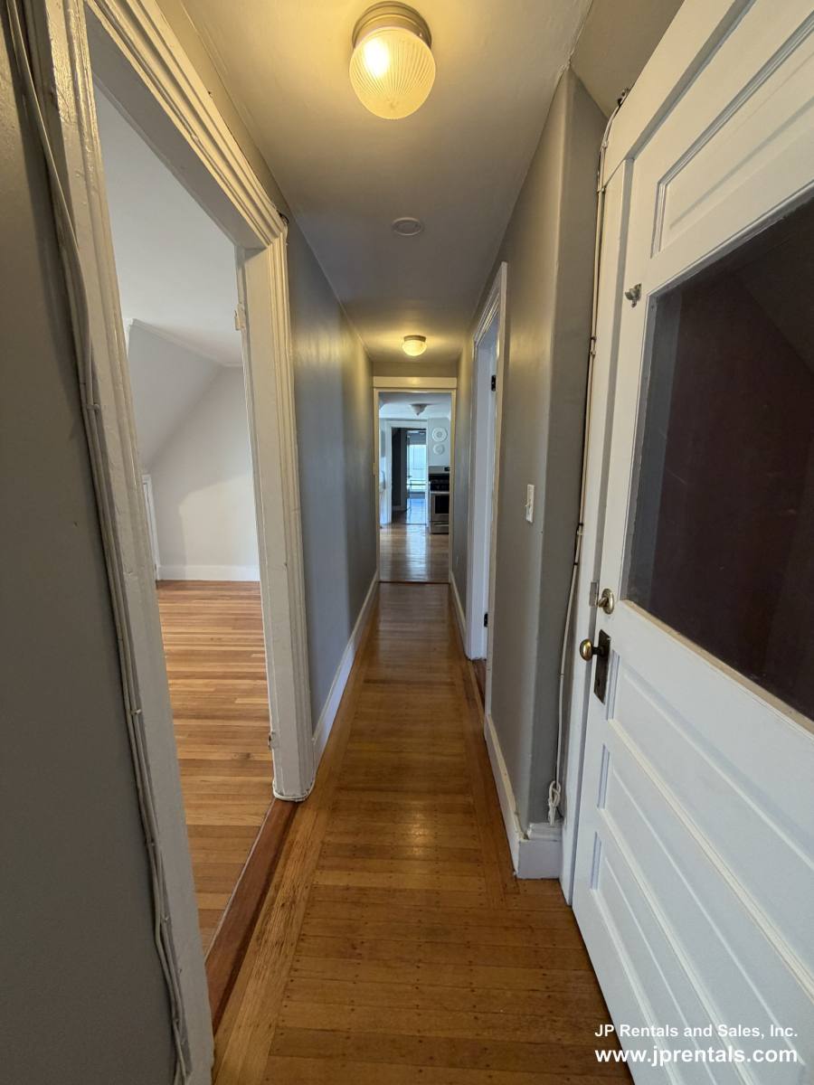 Apartment for rent at 36 Pierce St #3, Hyde Park, MA 02136